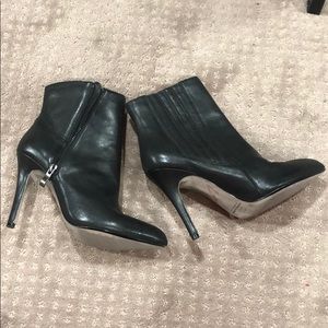 Chinese Laundry booties